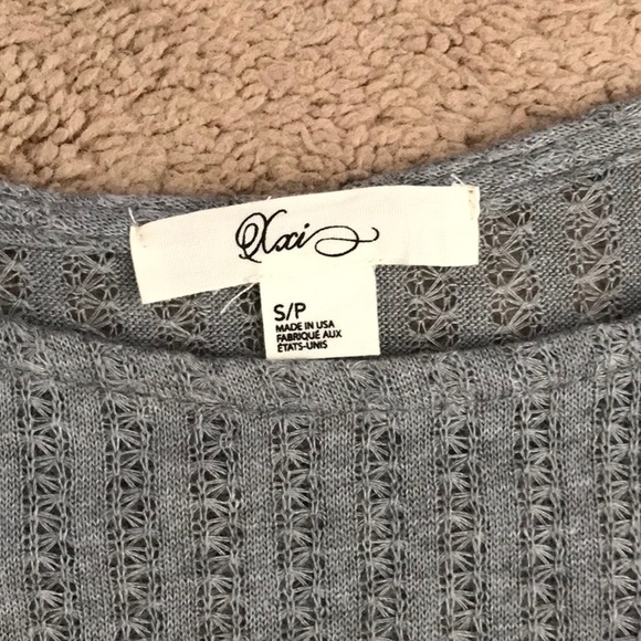 XAI Top - Picture 6 of 9